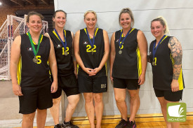 Goal throwing winner and best and fairest, Jes Church (left) with team-mates, women’s premiers, Just the Mums – Megan Lucas, Sarah Davis, Linda Clifford and Rheanna Brumley.