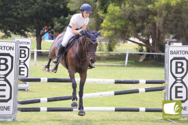 crc-showjumping-3.jpg