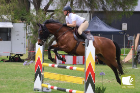 crc-showjumping-5.jpg