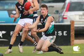 footy——kolora-noorat-v-allansford-9.jpg