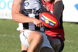 footy—-camperdown-v-cobden-2.jpg