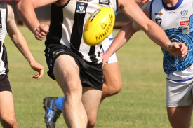 footy—-camperdown-v-hamilton-4.jpg