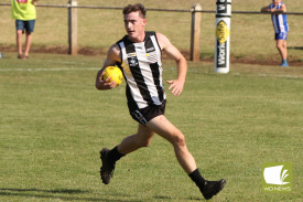 footy—-camperdown-v-hamilton-6.jpg