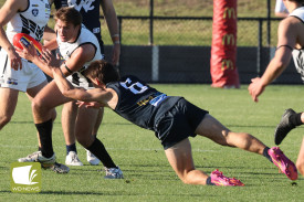 footy—-camperdown-v-warrnambool-9.jpg