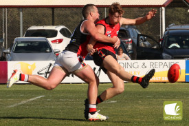 footy—-cobden-v-koroit-16.jpg