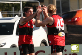 footy—-cobden-v-koroit-18.jpg