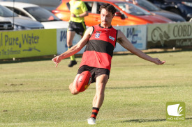 footy—-cobden-v-koroit-8.jpg