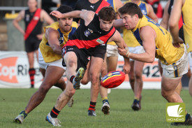 footy—-cobden-v-north-warrnambool-5.jpg