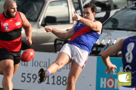 footy—-cobden-v-terang-mortlake-11.jpg