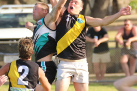 footy—-kolora-noorat-v-merrivale-10.jpg