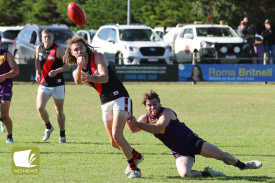 footy—-port-fairy-v-cobden-3.jpg
