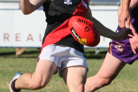 footy—-port-fairy-v-cobden-6.jpg