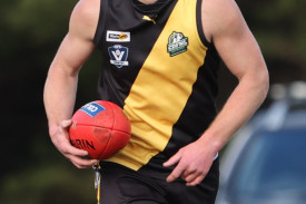 footy—-simpson-v-someone-7.jpg