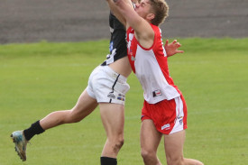 footy—-south-warrnambool-v-camperdown-2.jpg