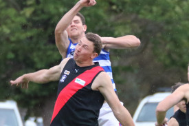 footy—-terang-mortlake-v-cobden-25.jpg