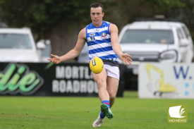 footy—-terang-mortlake-v-cobden-26.jpg