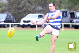footy—-terang-mortlake-v-cobden-33.jpg