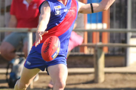 footy—-terang-mortlake-v-south-warrnambool-7.jpg