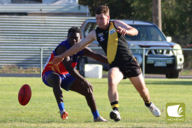 footy—-woorndoo-mortlake-v-great-western-2.jpg