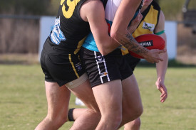 footy—-woorndoo-mortlake-v-pumas-7.jpg