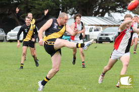 footy-25-1718082686.jpg