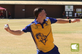 grand-final-cricket-cobden-v-pombo-12.jpg