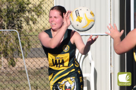 netball—-woorndoo-mortlake-v-great-western-3.jpg