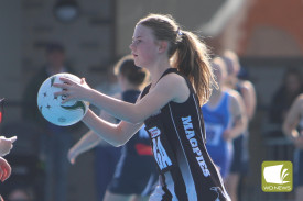 netball-13u-res—-cobden-v-camperdown-14.jpg
