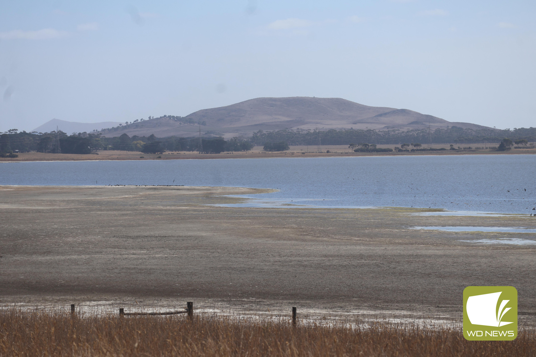 Going dry: January saw a dry start to 2025 for Camperdown, Lismore and Derrinallum, with Lake Bookaar having dry areas.