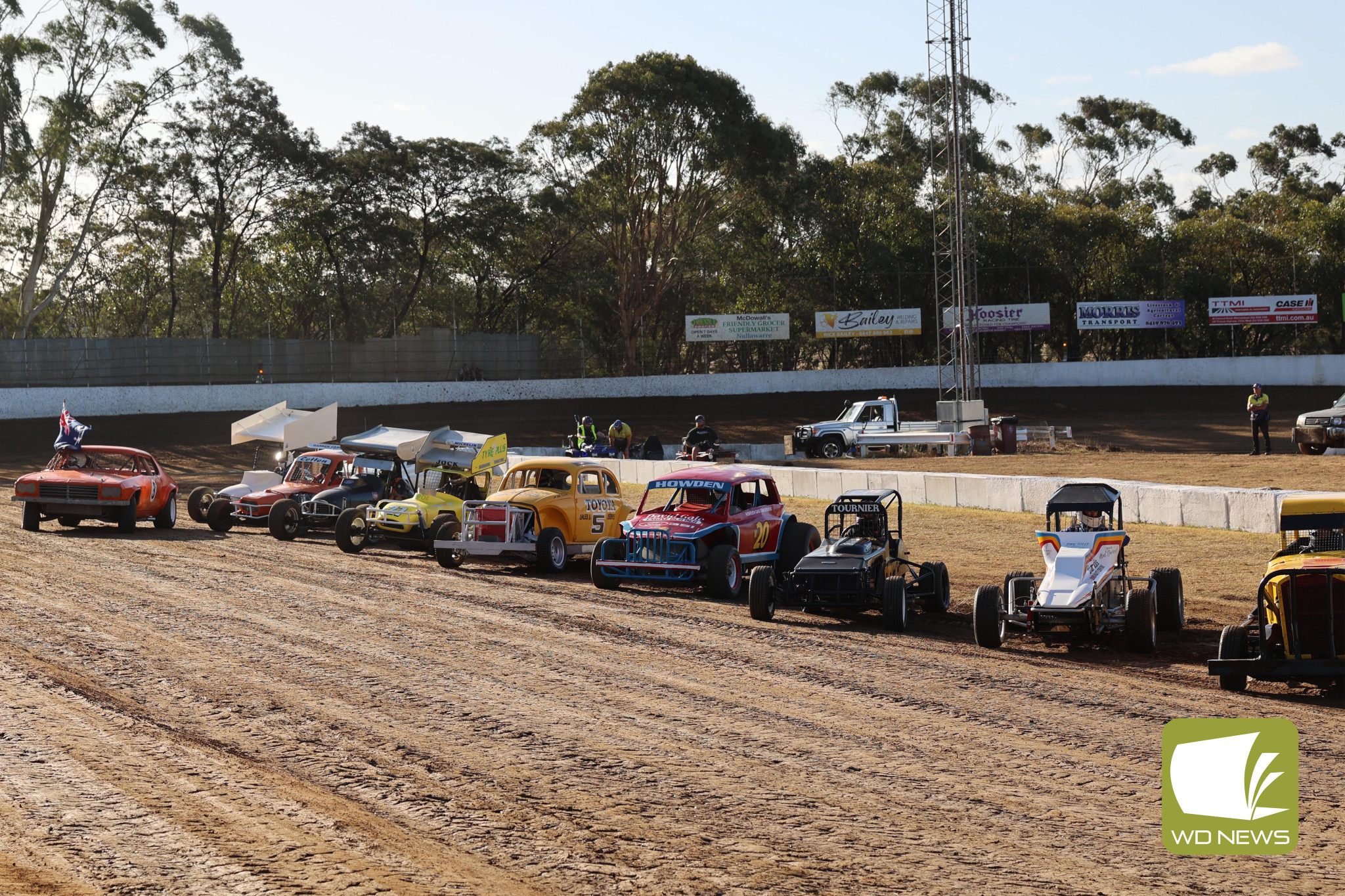 Free admission to Simpson Speedway - feature photo