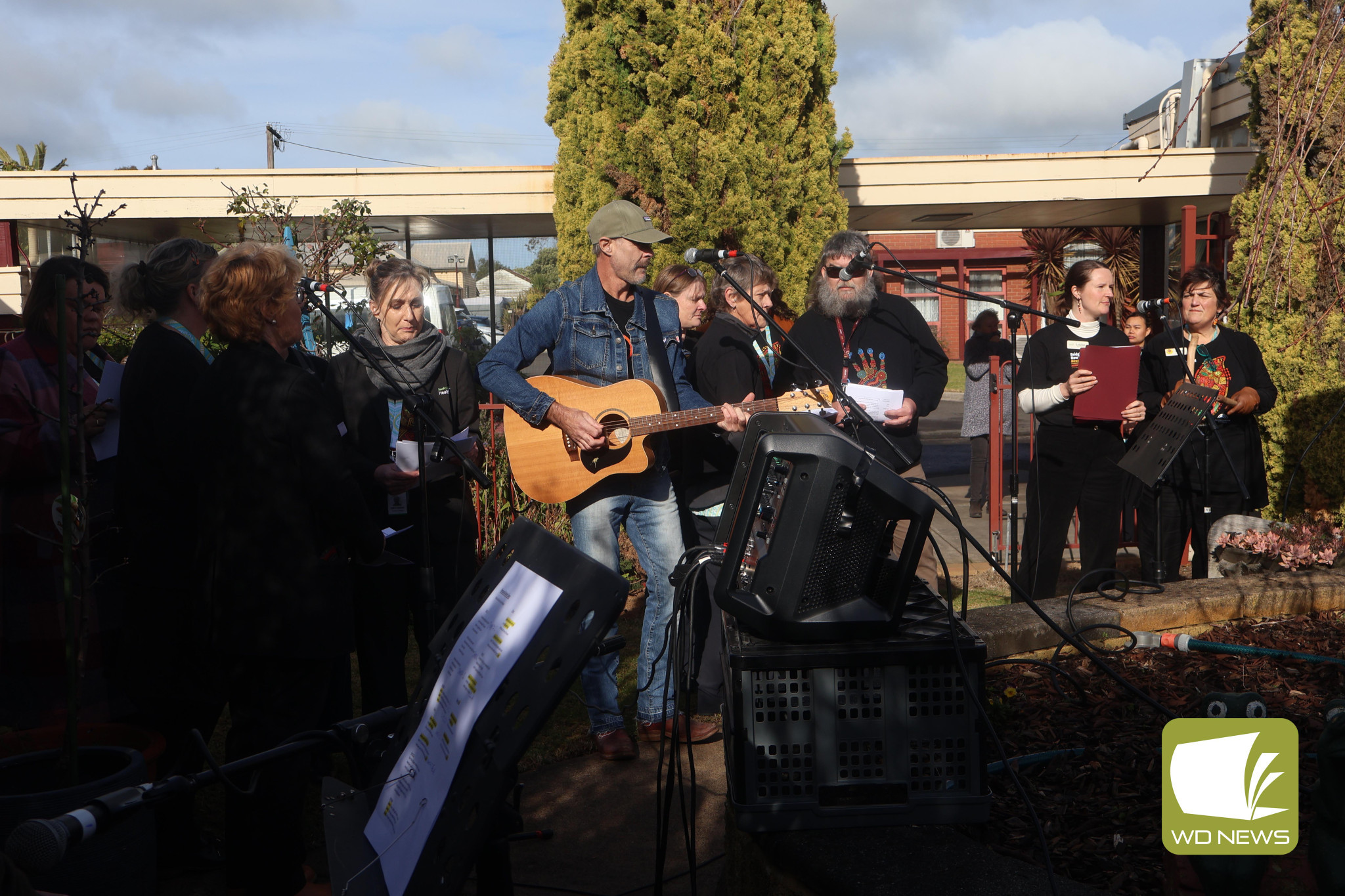 SWH marks NAIDOC with song and scrubs - feature photo
