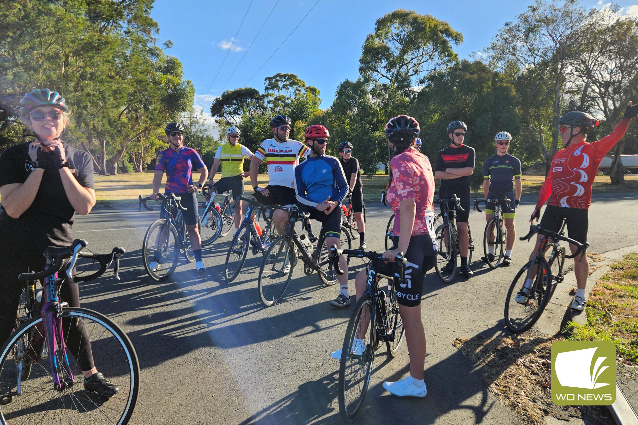 Warm conditions for riders - feature photo