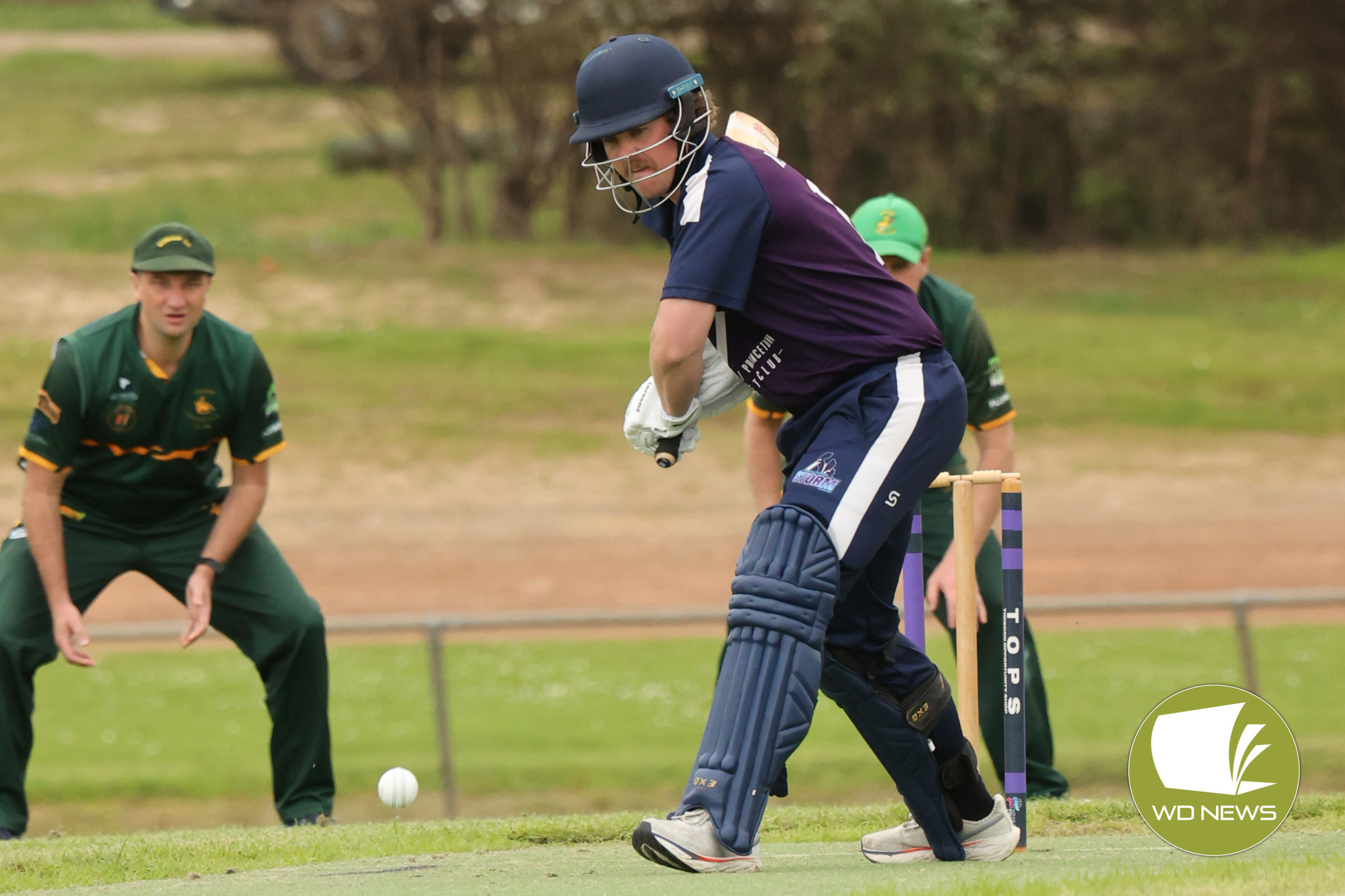 Tough conditions for bowlers - feature photo