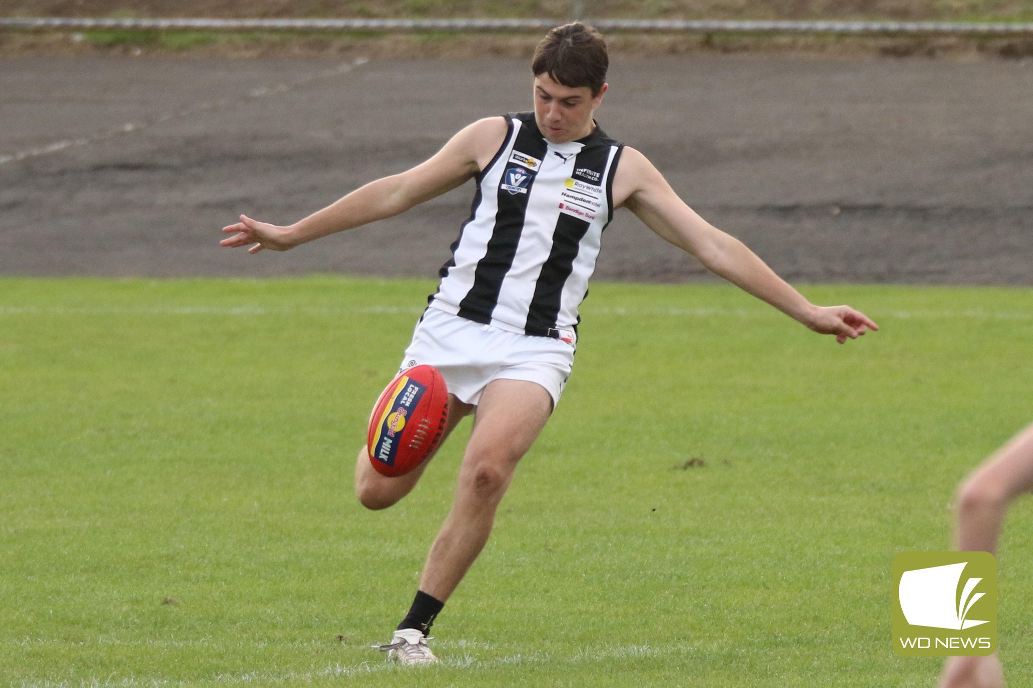 Reigning premiers too strong - feature photo