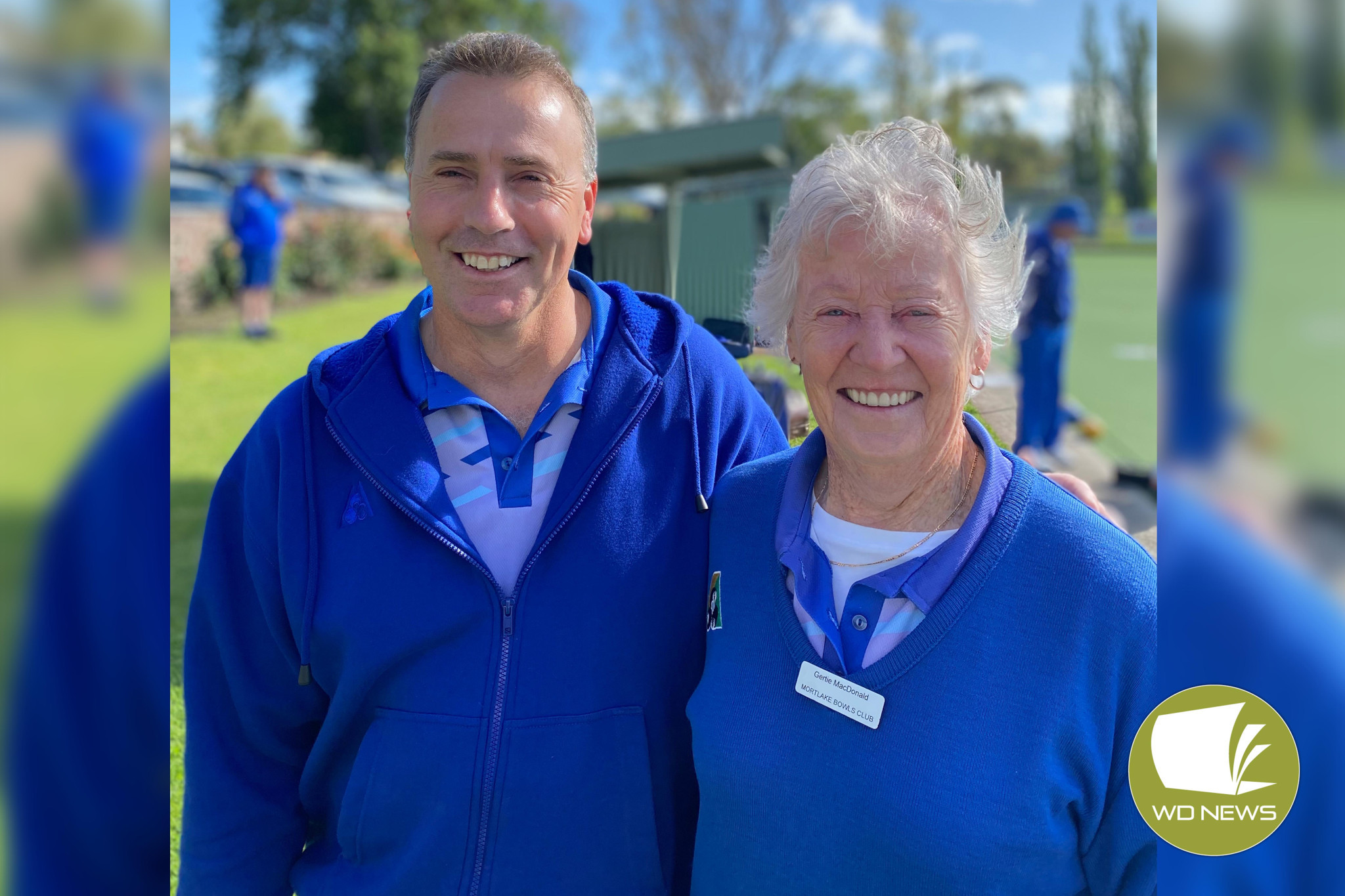 The 2025-26mens’ 100 Up champion John Tanner (left) and women’s 100 Up champion Gertie MacDonald.