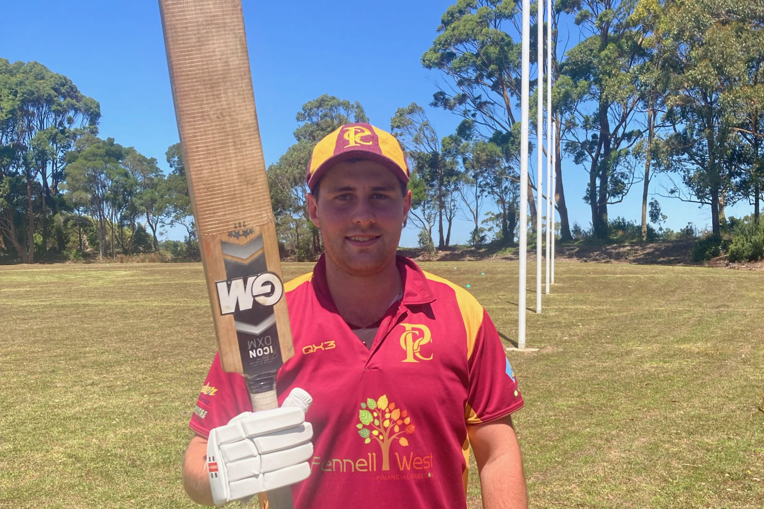 Tom Darcy smashed 112 runs from 55 balls in division two.