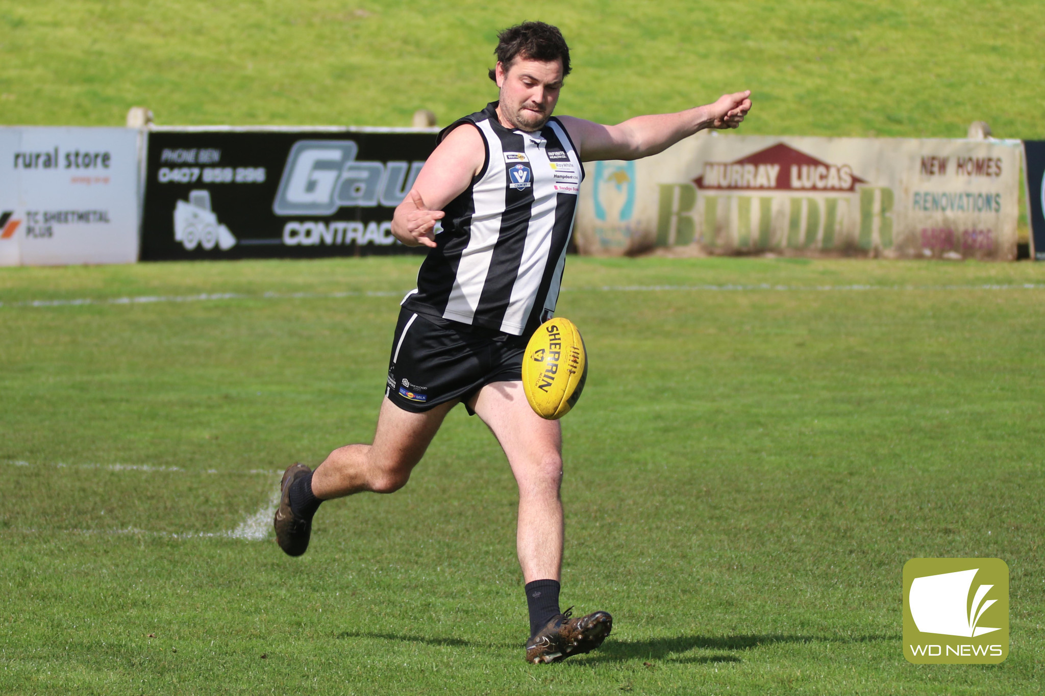 Magpies weather the storm - feature photo