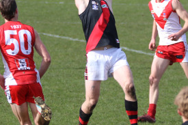 reserve-football-5.jpg