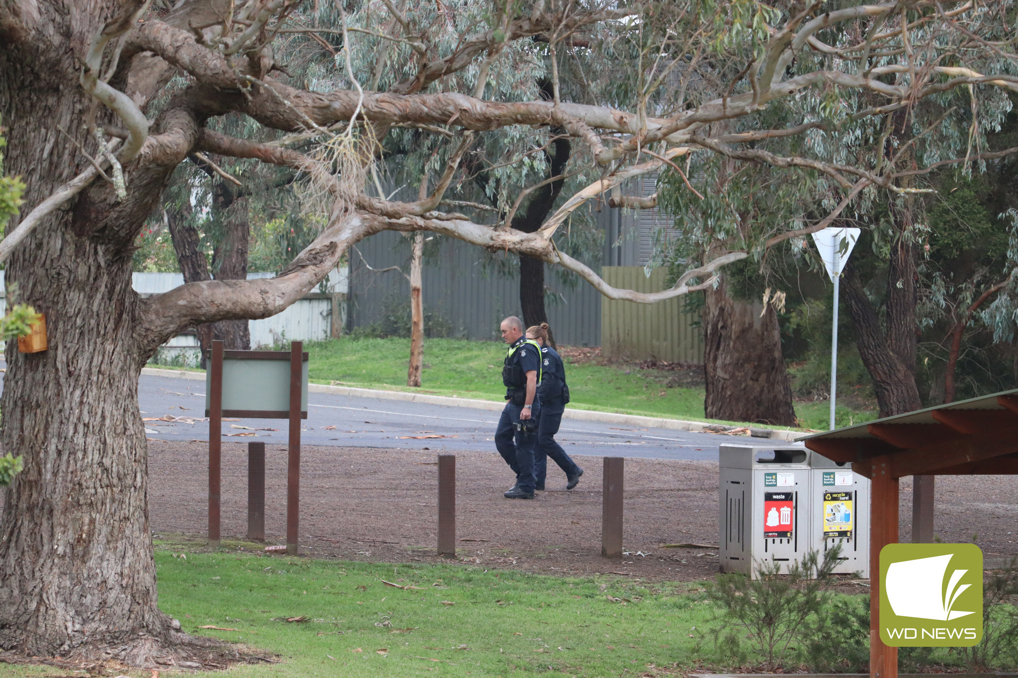 Police cordoned off a section of Cobden, with Air Wing also called in to locate an alleged offender after a shooting.